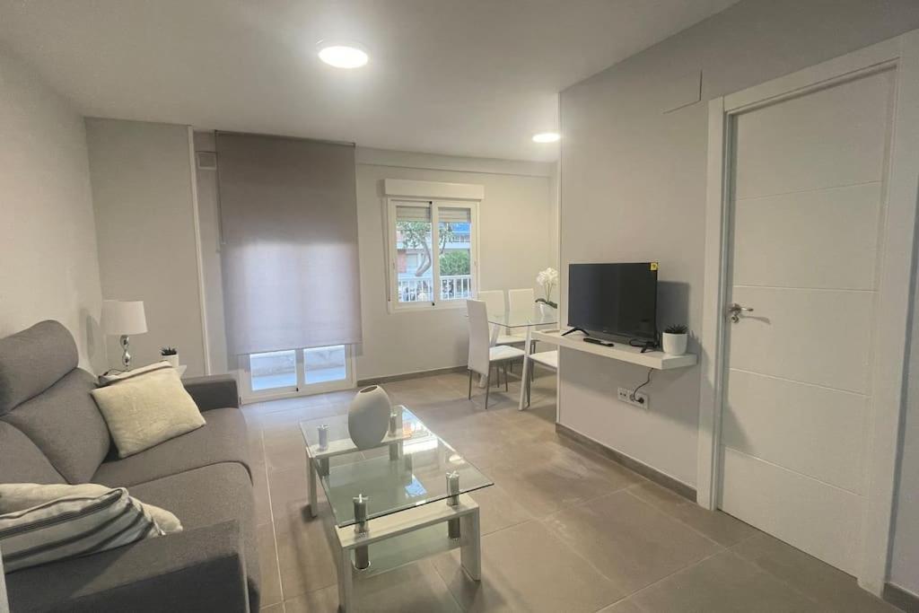Apartamento Moderno Y Coqueto En Playa San Juan อาลิกันเต ภายนอก รูปภาพ