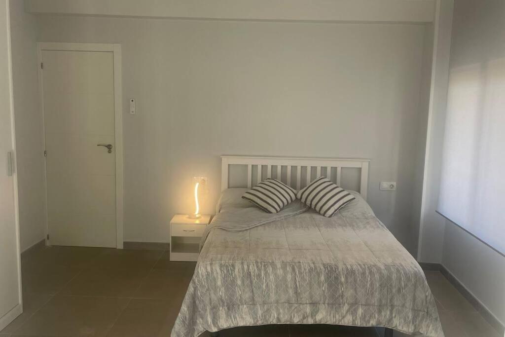 Apartamento Moderno Y Coqueto En Playa San Juan อาลิกันเต ภายนอก รูปภาพ